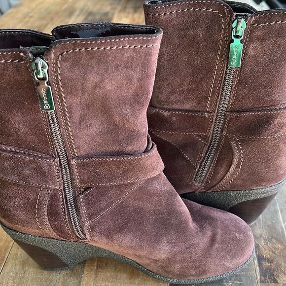 Blondo Waterproof Heeled Zip-up Booties size 7.5 Brown Suede - Picture 4 of 10